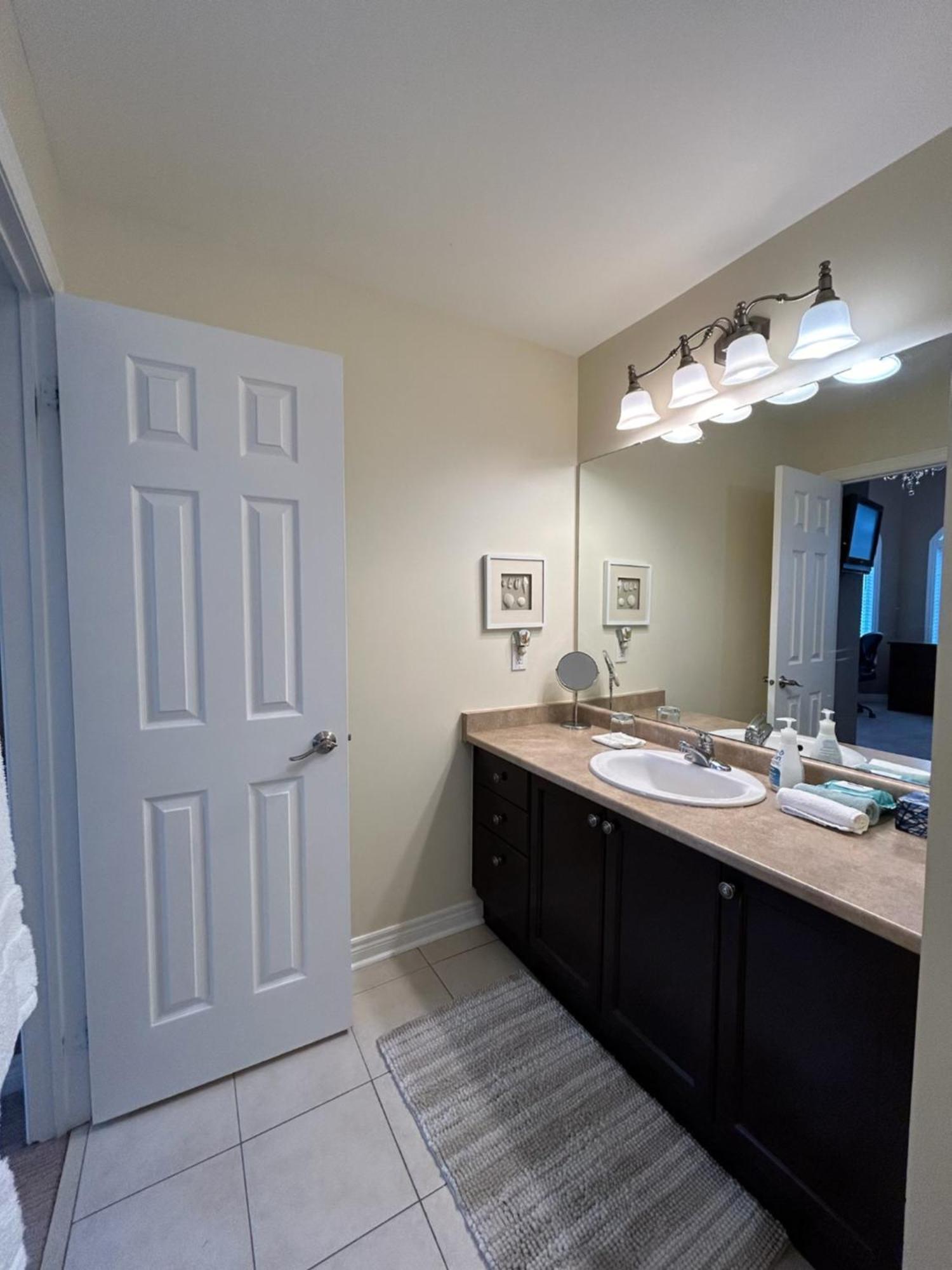 Willow Pond Satellite B&B Port Perry Extérieur photo